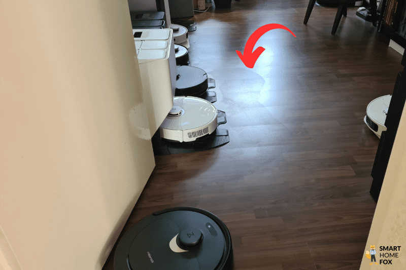 Die gleichmäßige Wischspur des Roborock Q Revo ist zu sehen.
